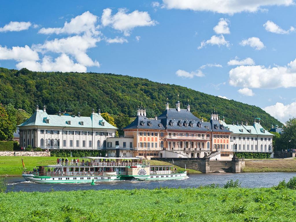 Villa Eschebach - Ferienwohnung Dresden Eksteriør bilde